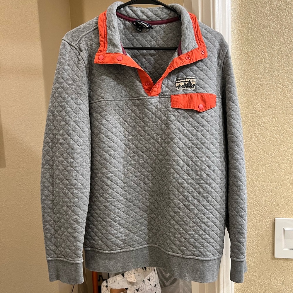 Patagonia quilted pullover
